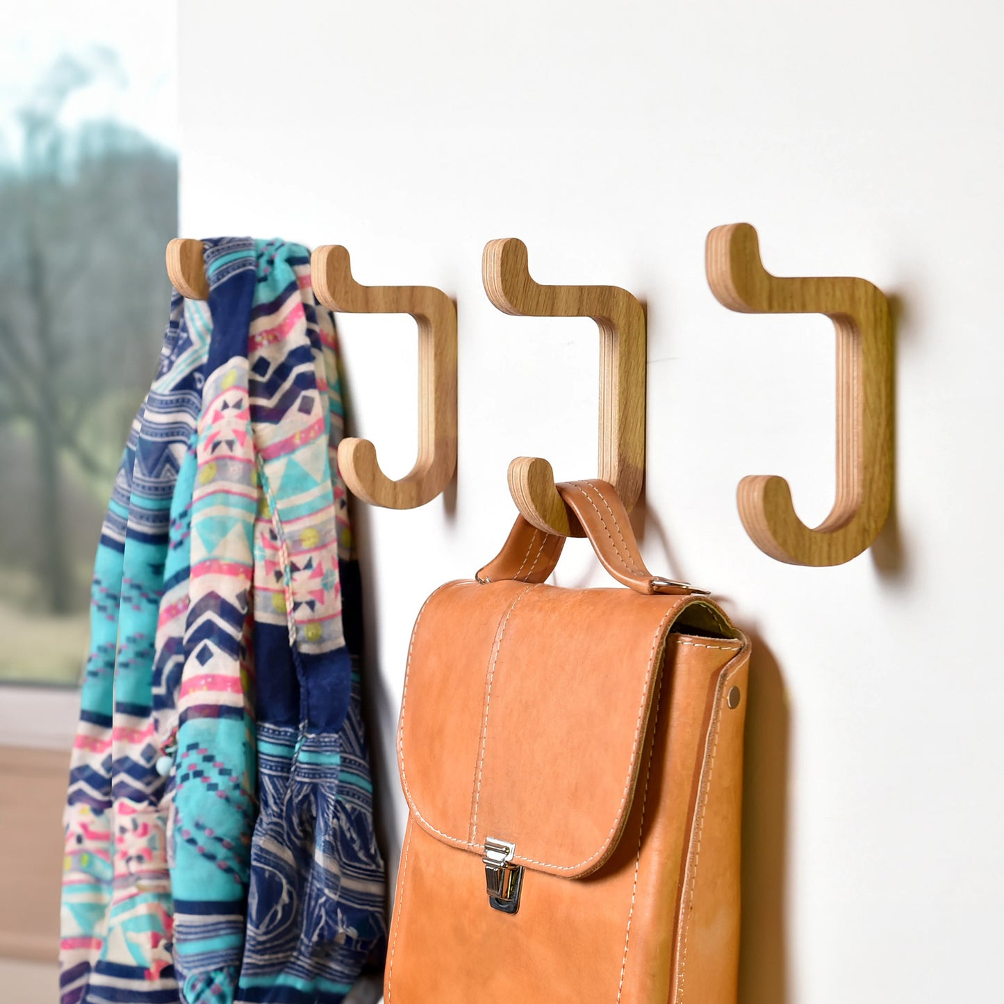 Set of 2 Wooden Wall Hooks, Oak